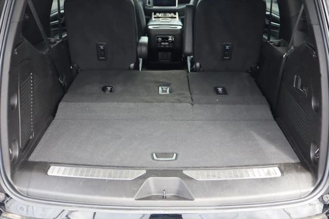 2023 GMC Yukon 4WD Denali
