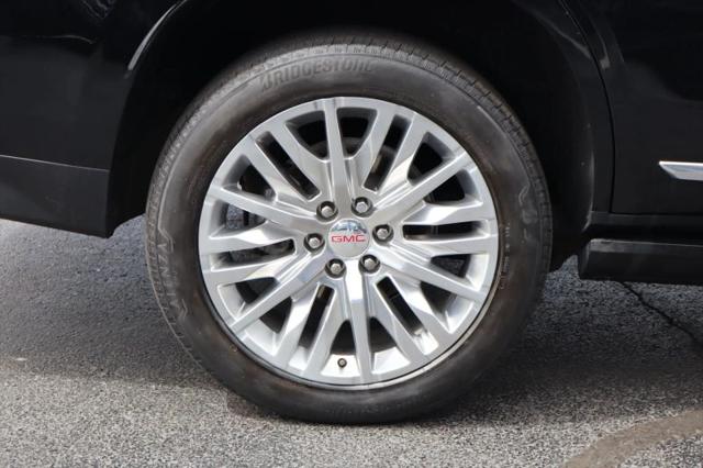 2023 GMC Yukon 4WD Denali