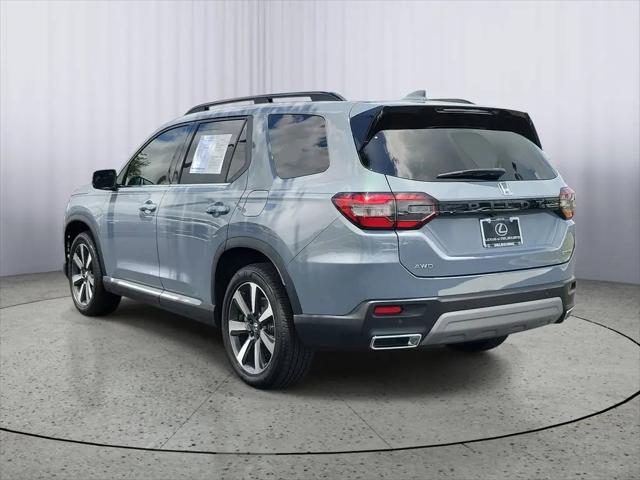 2025 Honda Pilot Touring