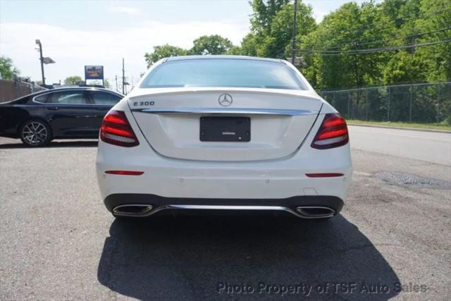 2018 Mercedes-Benz E-CLASS E 300 E 300