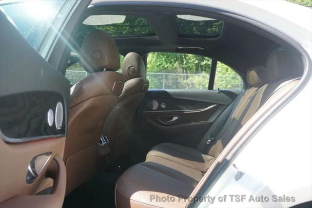 2018 Mercedes-Benz E-CLASS E 300 E 300