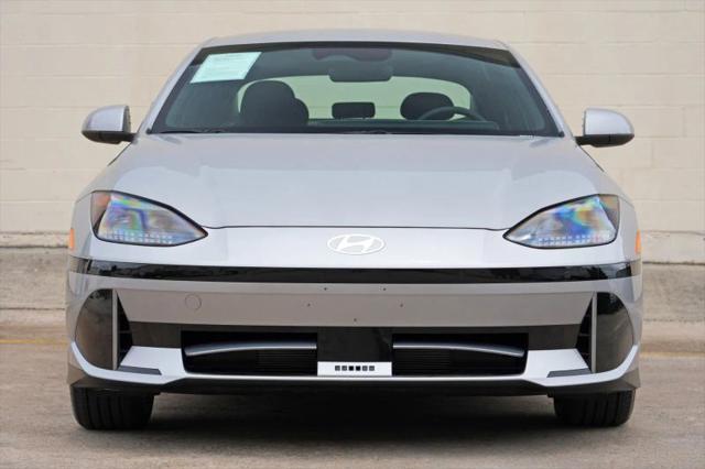 2025 Hyundai IONIQ 6 SE Standard Range