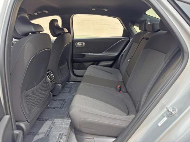 2025 Hyundai IONIQ 6 SE Standard Range