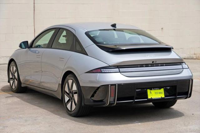 2025 Hyundai IONIQ 6 SE Standard Range