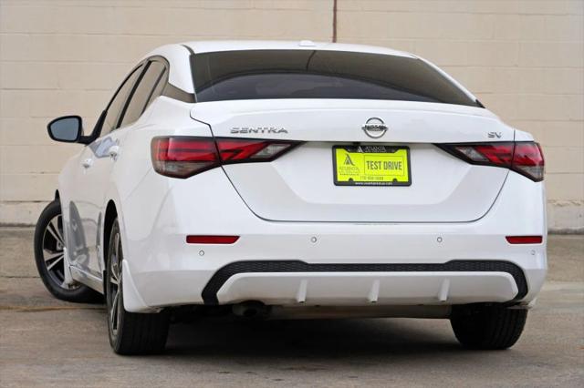2022 Nissan Sentra SV Xtronic CVT