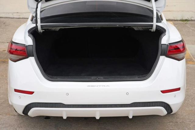 2022 Nissan Sentra SV Xtronic CVT