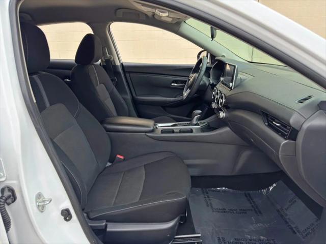 2022 Nissan Sentra SV Xtronic CVT