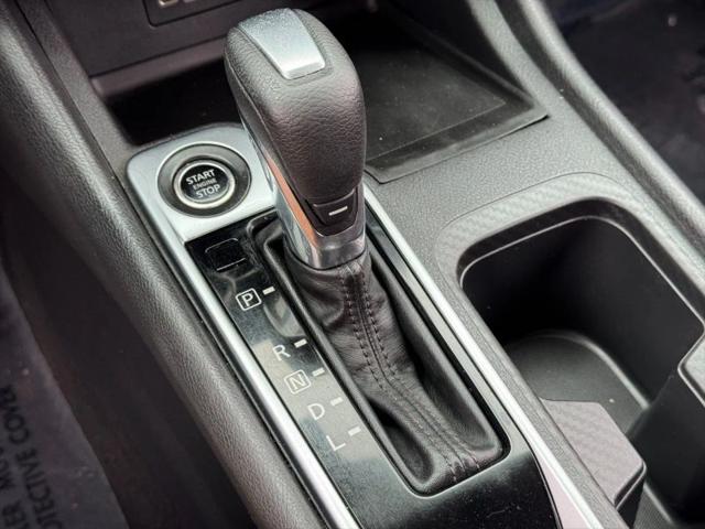 2022 Nissan Sentra SV Xtronic CVT