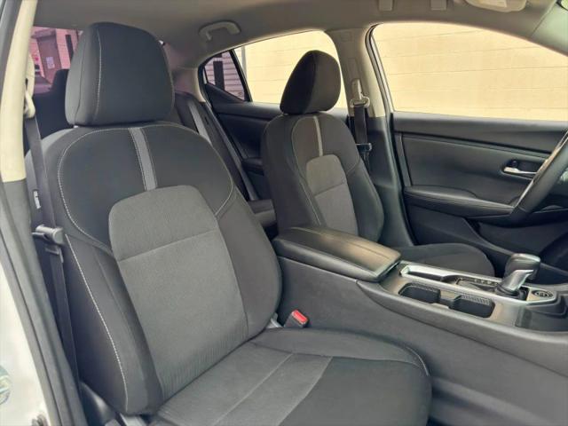 2022 Nissan Sentra SV Xtronic CVT