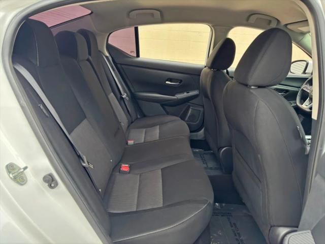 2022 Nissan Sentra SV Xtronic CVT