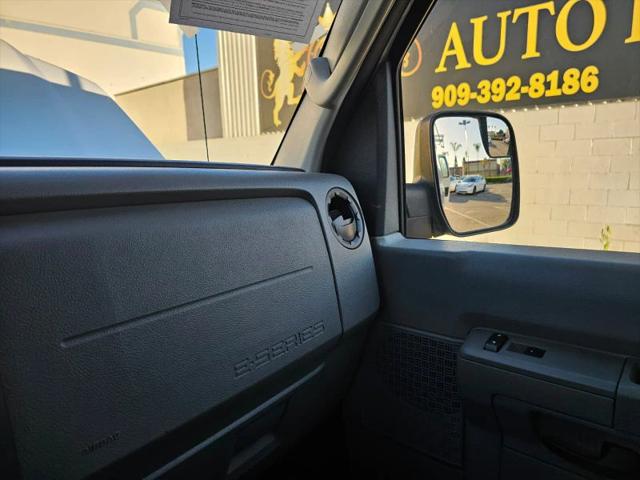 2013 Ford E-150 Commercial