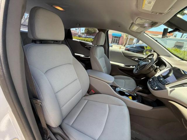 2020 Chevrolet Malibu FWD 1FL