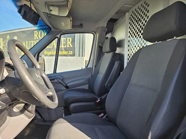 2012 Mercedes-Benz Sprinter 2500 Normal Roof