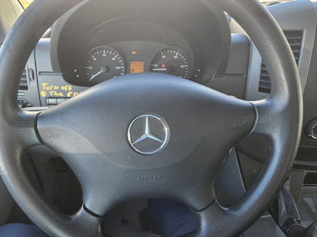 2012 Mercedes-Benz Sprinter 2500 Normal Roof