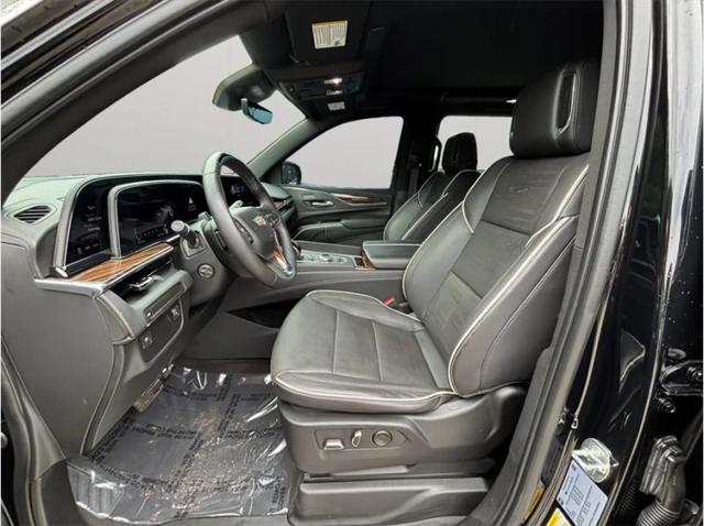 2023 Cadillac Escalade ESV 2WD Premium Luxury