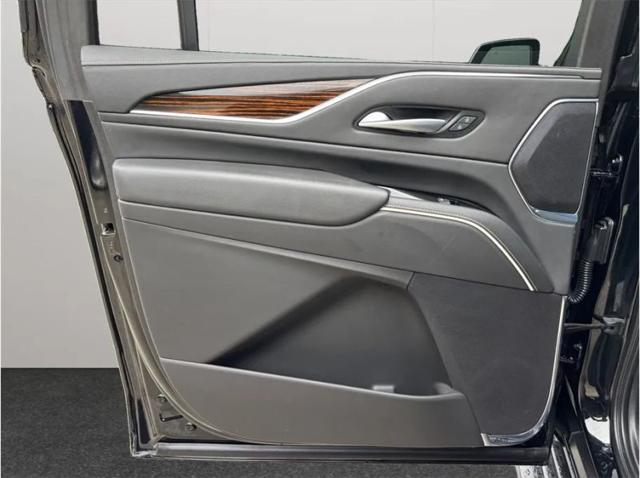 2023 Cadillac Escalade ESV 2WD Premium Luxury