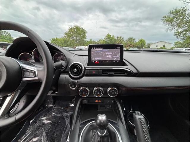 2022 Mazda MX-5 Miata RF Grand Touring