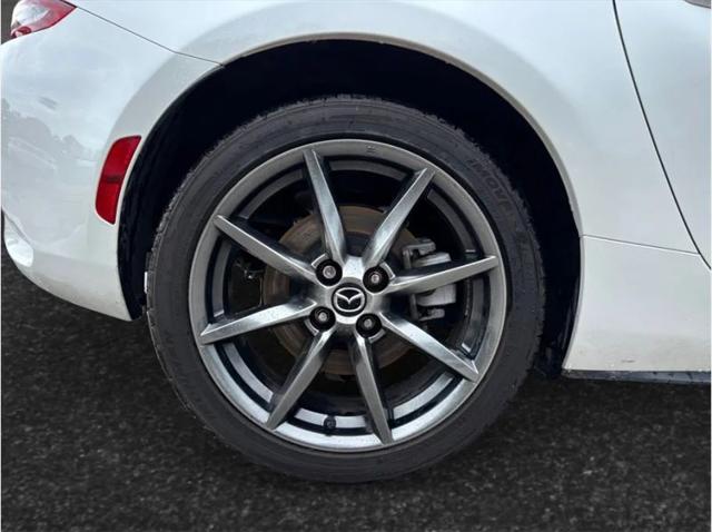 2022 Mazda MX-5 Miata RF Grand Touring