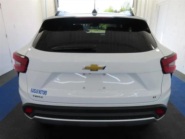 2025 Chevrolet Trax FWD LT