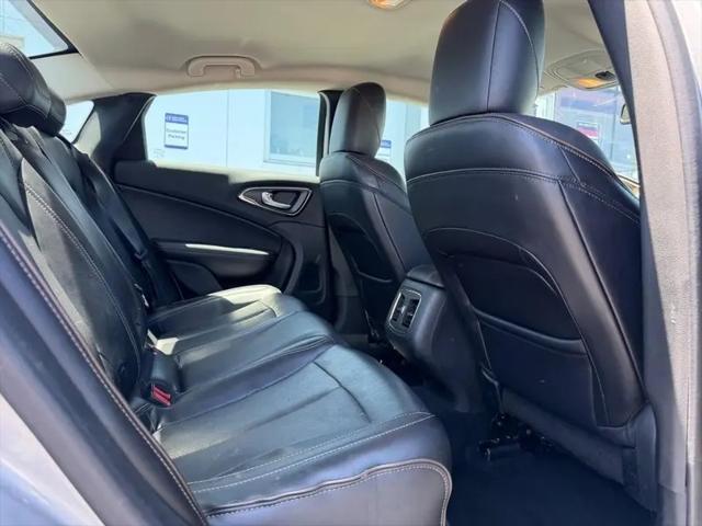 2015 Chrysler 200 C