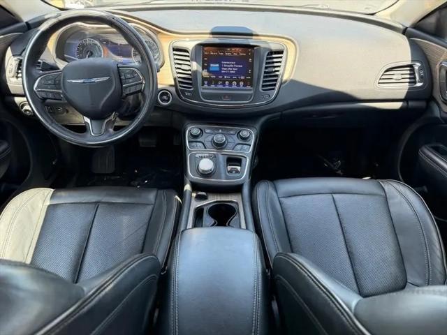 2015 Chrysler 200 C