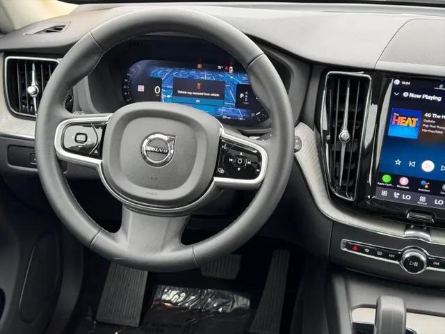 2025 Volvo XC60 B5 Plus