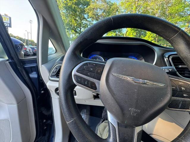 2020 Chrysler Voyager LXI