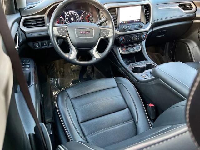 2022 GMC Acadia AWD Denali
