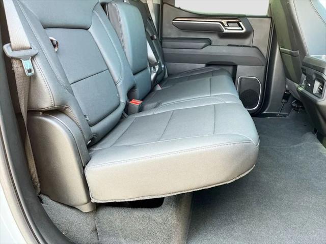 2025 Chevrolet Silverado 1500 4WD Crew Cab Short Bed RST