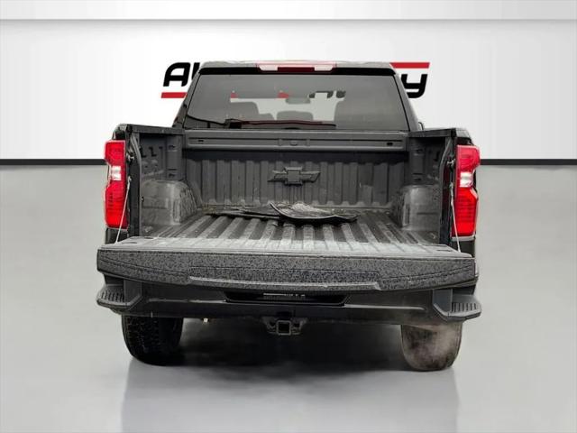 2022 Chevrolet Silverado 1500 Custom Trail Boss
