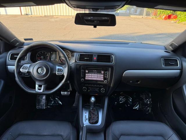 2012 Volkswagen Jetta GLI Autobahn