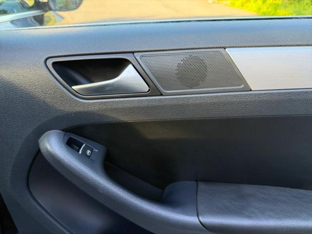 2012 Volkswagen Jetta GLI Autobahn