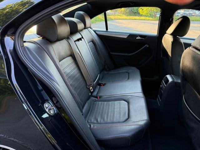 2012 Volkswagen Jetta GLI Autobahn