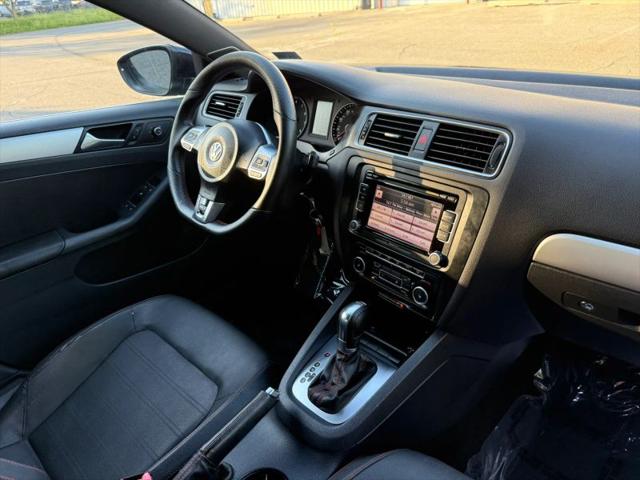 2012 Volkswagen Jetta GLI Autobahn