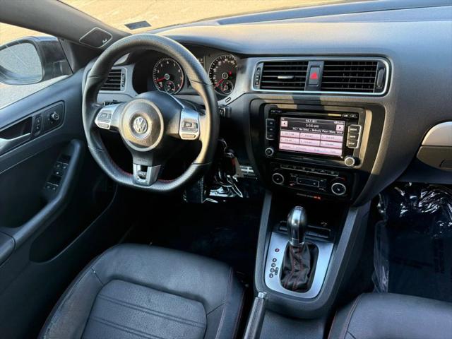 2012 Volkswagen Jetta GLI Autobahn