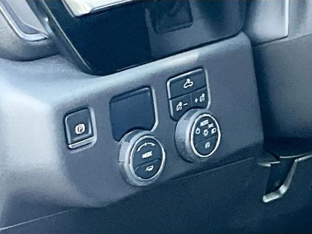 2025 Chevrolet Silverado 1500 2WD Crew Cab Short Bed RST