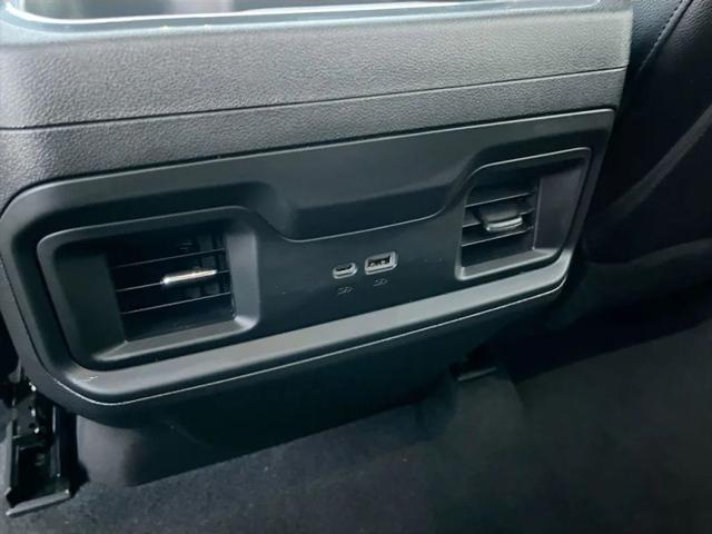 2025 Chevrolet Silverado 1500 2WD Crew Cab Short Bed RST