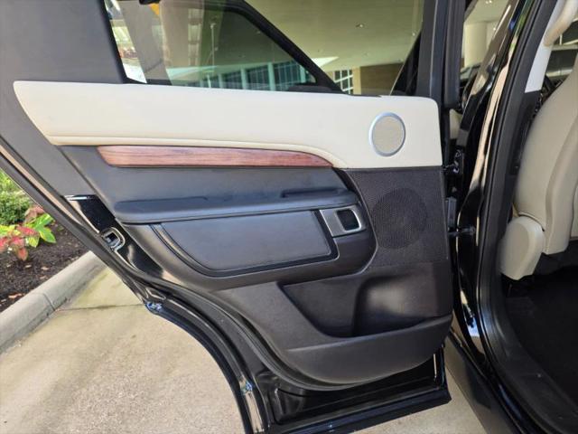 2018 Land Rover Discovery SE