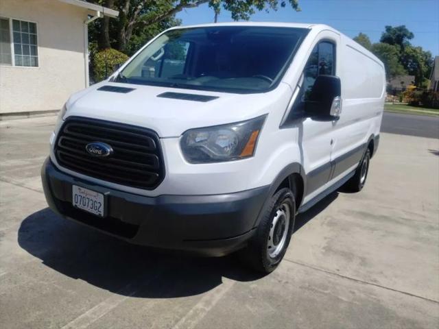 2017 Ford Transit w/Sliding Side Door w/RWB