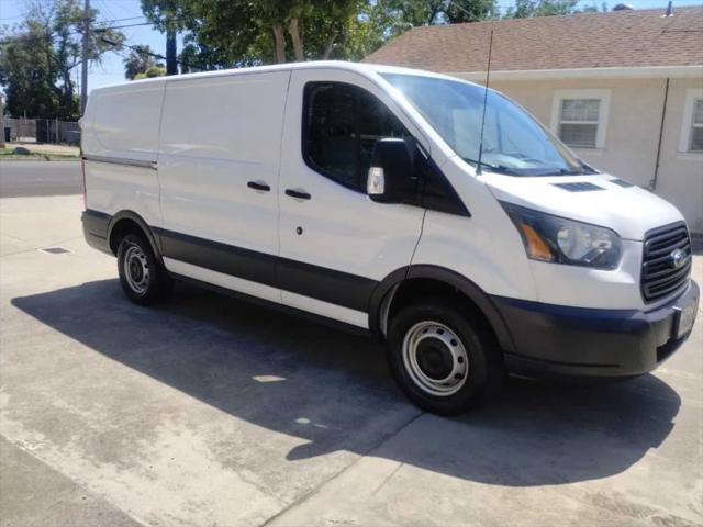 2017 Ford Transit w/Sliding Side Door w/RWB