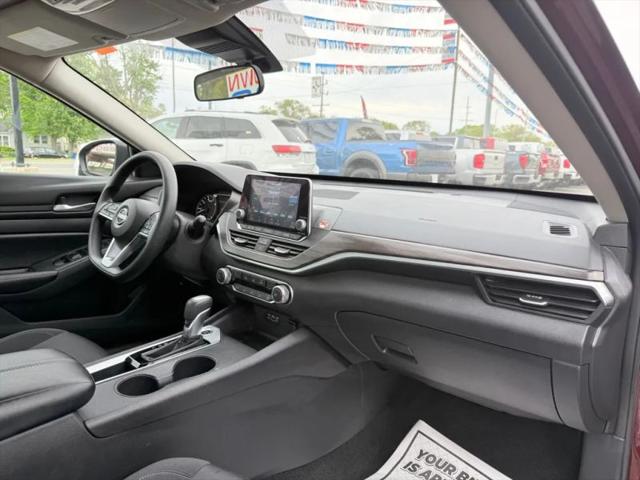 2025 Nissan Altima SV FWD