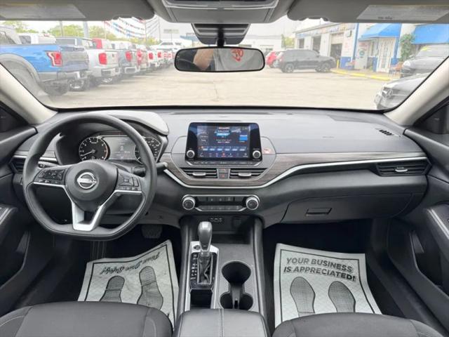 2025 Nissan Altima SV FWD