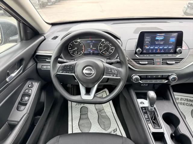 2025 Nissan Altima SV FWD
