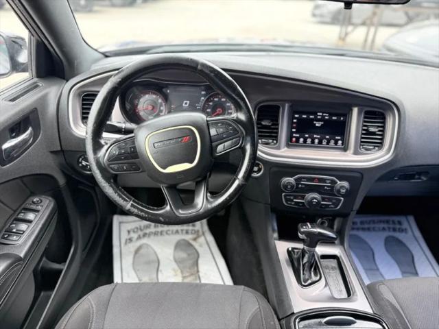 2022 Dodge Charger SXT RWD