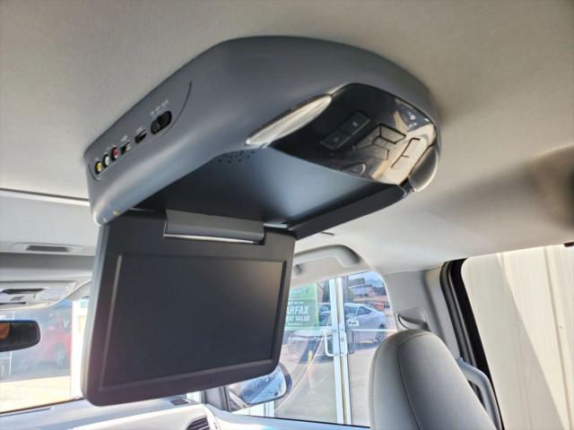 2017 Toyota Sienna XLE 8 Passenger