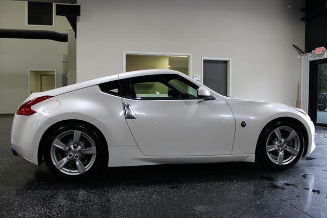 2011 Nissan 370Z Base