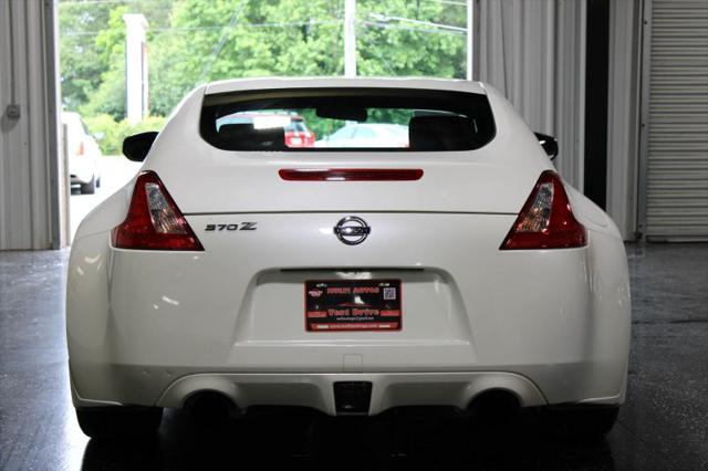 2011 Nissan 370Z Base