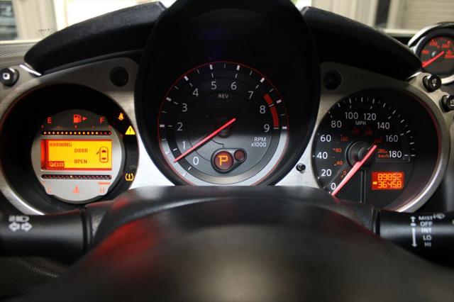 2011 Nissan 370Z Base