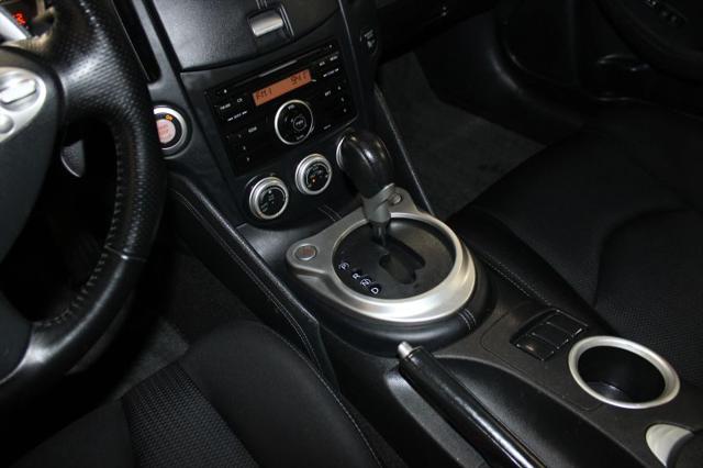 2011 Nissan 370Z Base