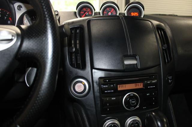 2011 Nissan 370Z Base